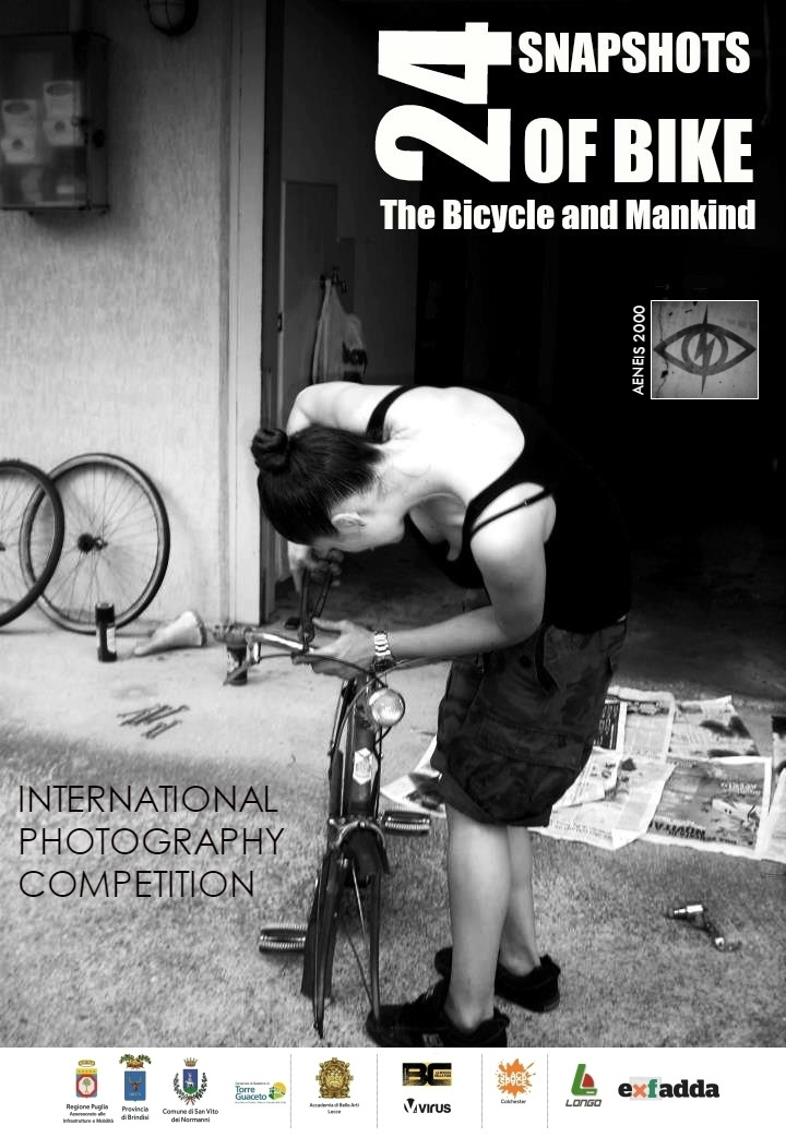 24 Scatti Bike / Luomo e la Bicicletta