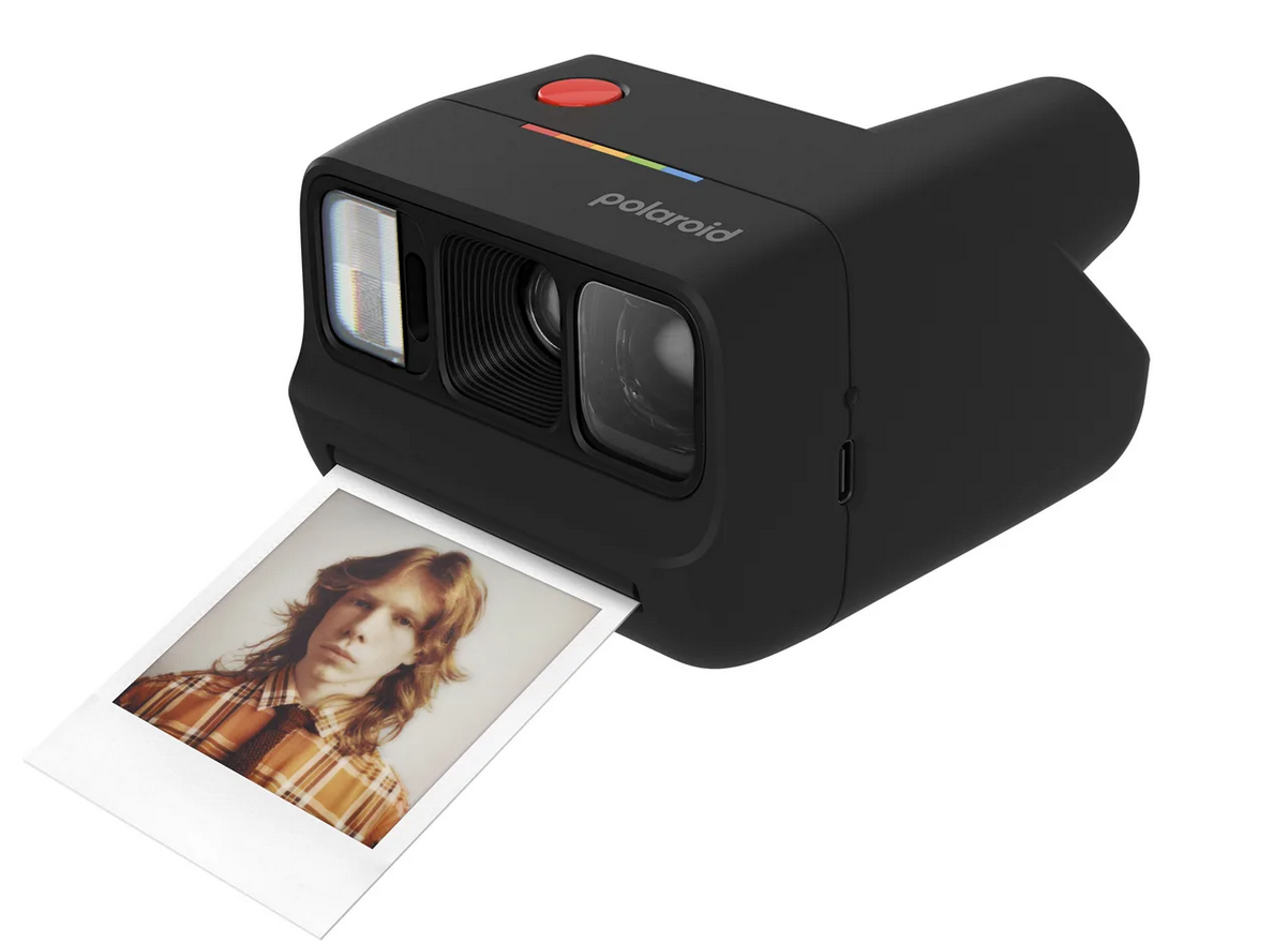 Polaroid annuncia la Go Generation 3, la fotocamera istantanea analogica più compatta di sempre