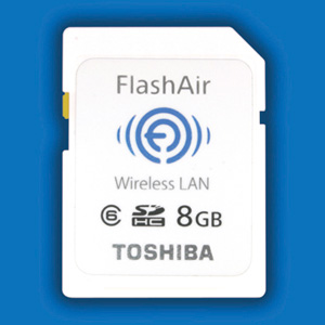 FlashAir: la scheda SD diventa wireless - Attrezzatura